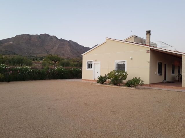 Image No.20-5 Bed Villa for sale