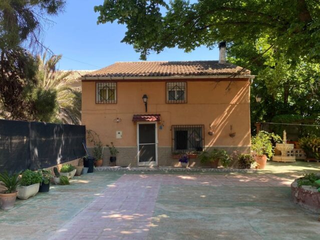 Image No.3-6 Bed Villa for sale