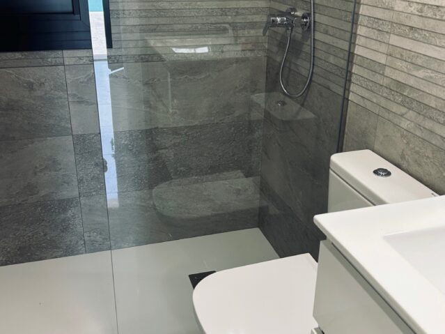 Image No.11-3 Bed Villa for sale