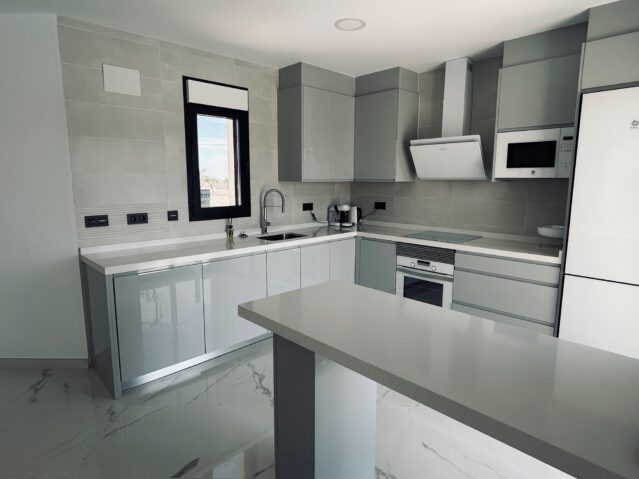 Image No.15-3 Bed Villa for sale