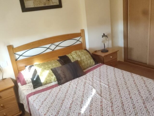 Image No.12-2 Bed Apartment for sale