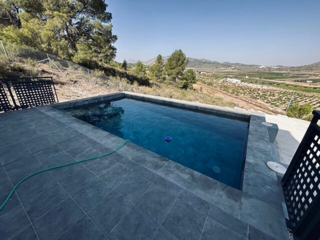 Image No.17-3 Bed Villa for sale