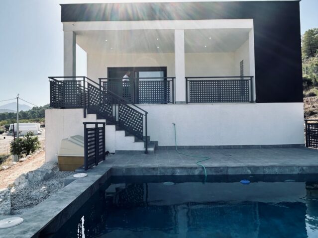 Image No.20-3 Bed Villa for sale