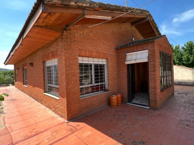 Image No.3-3 Bed Villa for sale