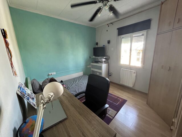 Image No.13-5 Bed Apartment for sale