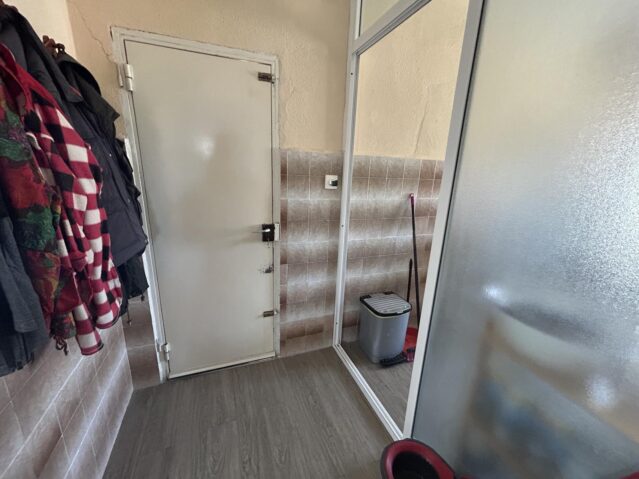 Image No.20-5 Bed Apartment for sale