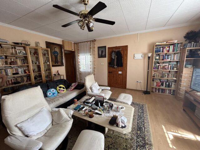 Image No.7-5 Bed Apartment for sale