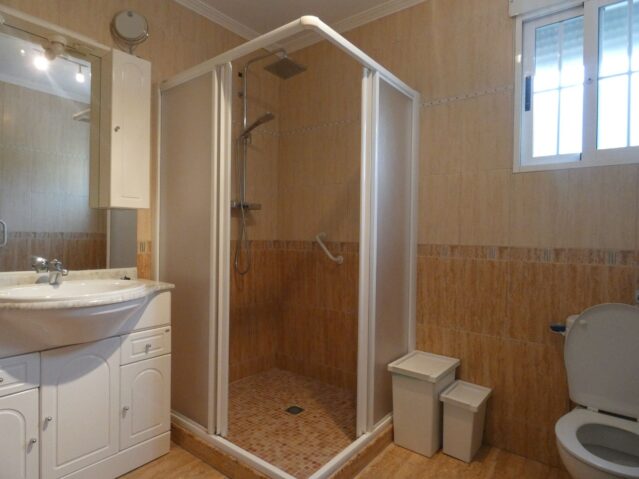 Image No.15-Villa de 6 chambres à vendre à Macisvenda