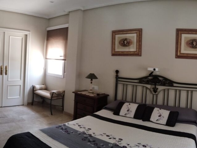 Image No.19-Villa de 5 chambres à vendre à Monóvar