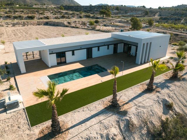 Image No.11-3 Bed Villa for sale