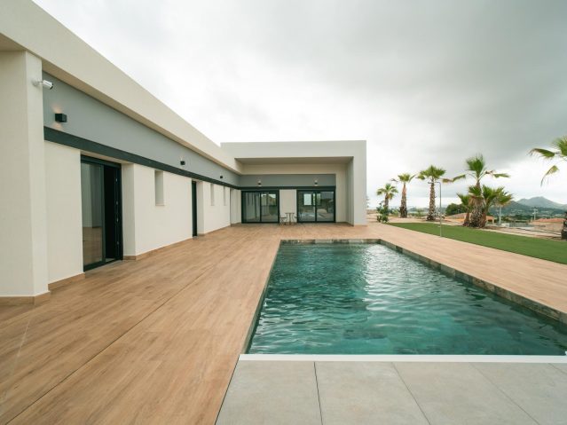 Image No.18-3 Bed Villa for sale
