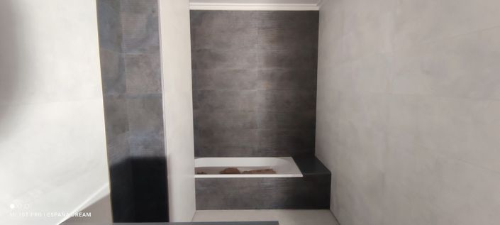 Image No.19-4 Bed Apartment for sale