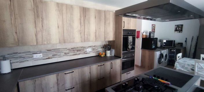 Image No.45-9 Bed Commercial for sale