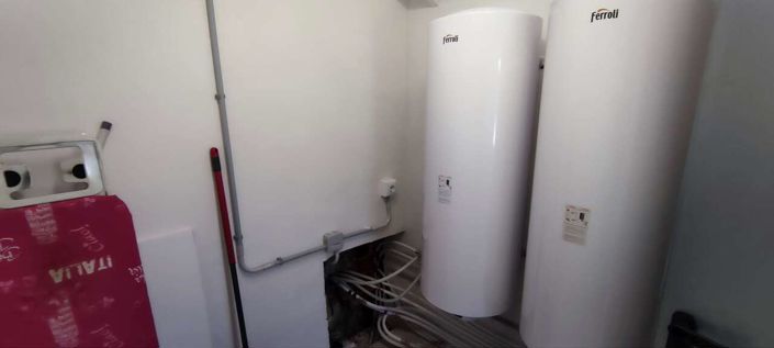 Image No.11-7 Bed Country House for sale