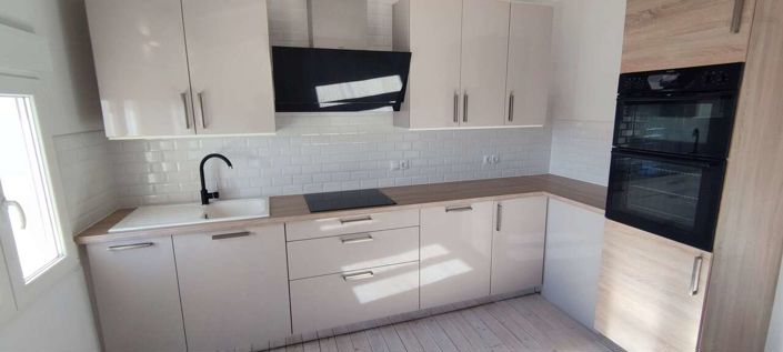 Image No.15-7 Bed Country House for sale