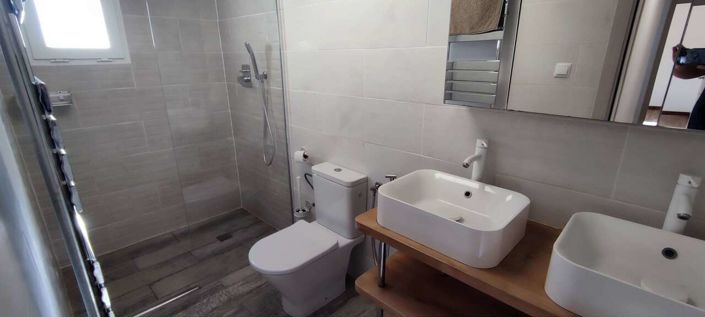 Image No.30-7 Bed Country House for sale