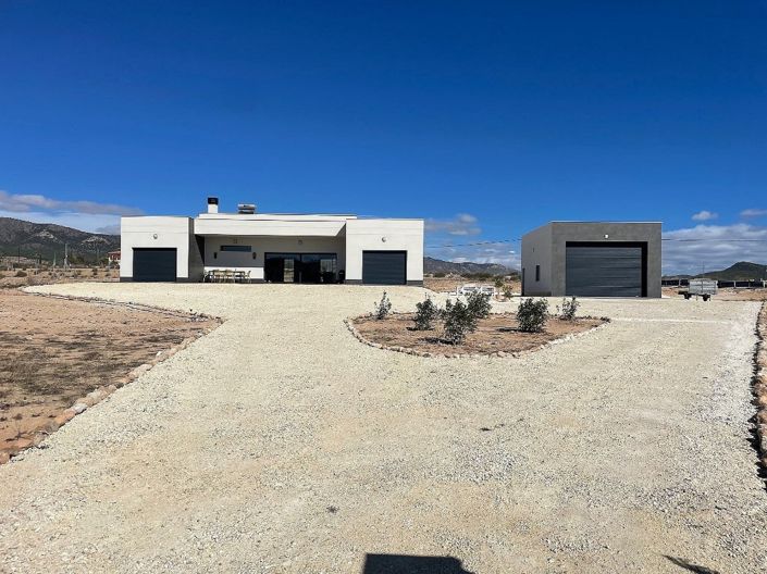 Image No.29-Villa de 4 chambres à vendre à Pinoso