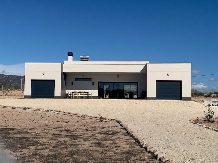 Image No.32-4 Bed Villa for sale