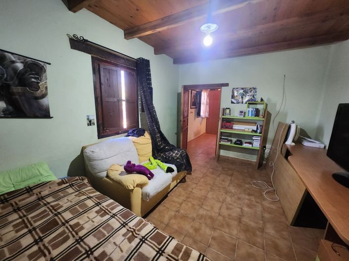 Image No.15-4 Bed Country House for sale