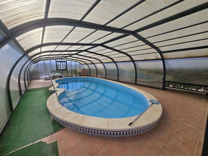 Image No.13-8 Bed Villa for sale