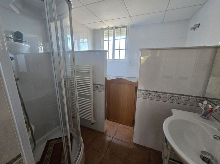 Image No.29-8 Bed Villa for sale