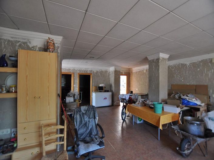 Image No.41-8 Bed Villa for sale