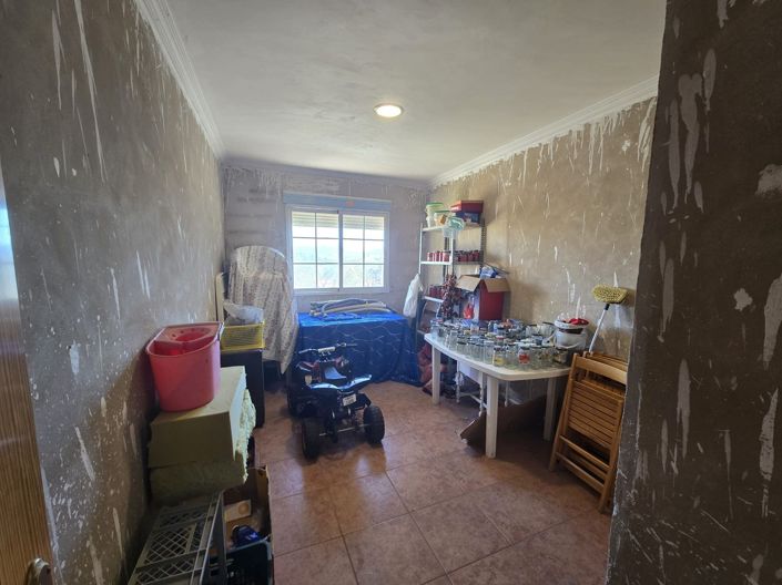 Image No.41-8 Bed Villa for sale