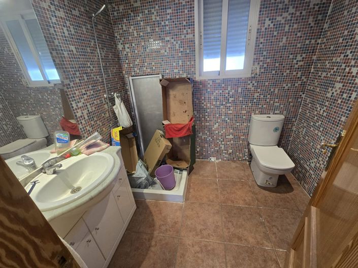 Image No.47-8 Bed Villa for sale