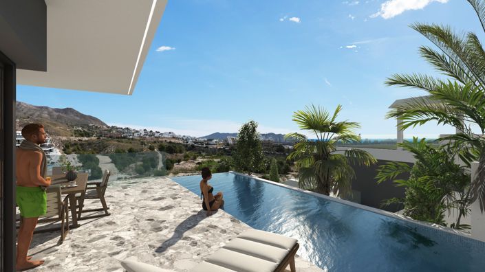 Image No.2-4 Bed Villa for sale