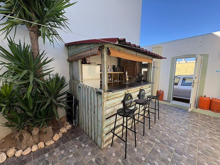 Image No.4-3 Bed Townhouse for sale