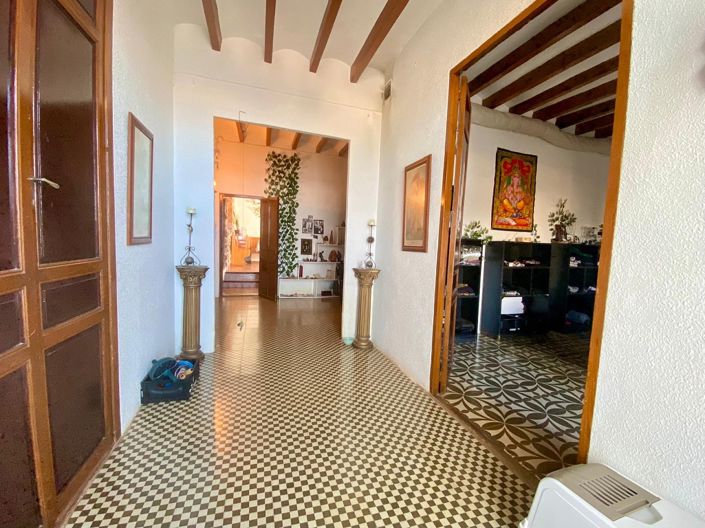 Image No.7-7 Bed Village House for sale