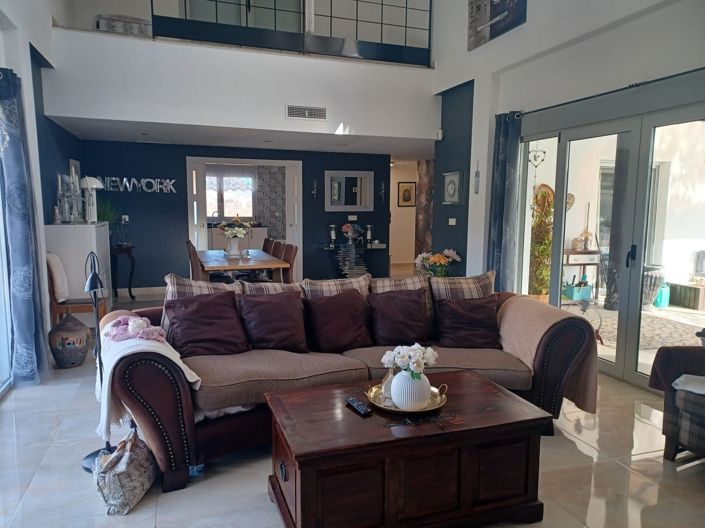 Image No.15-3 Bed Villa for sale