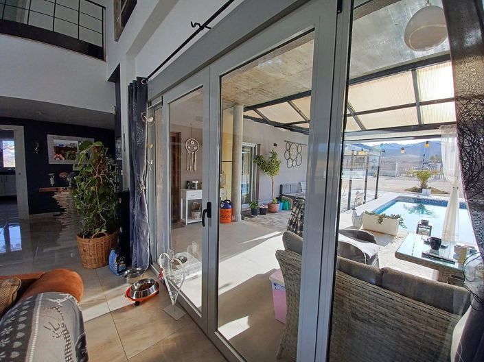 Image No.30-3 Bed Villa for sale