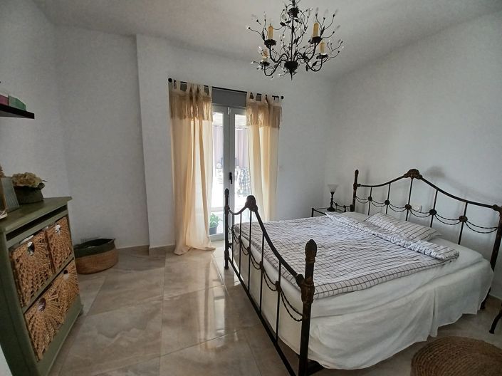 Image No.38-3 Bed Villa for sale