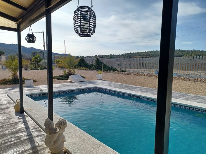 Image No.6-3 Bed Villa for sale