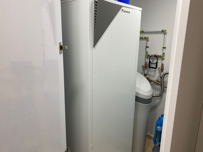 Image No.29-3 Bed Villa for sale