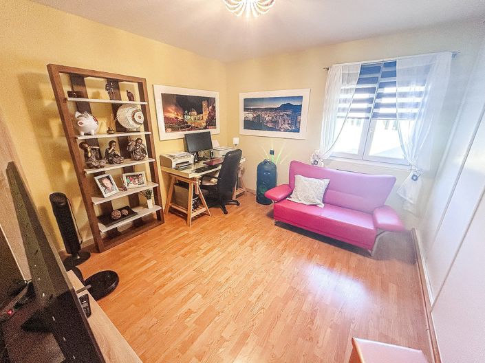 Image No.37-5 Bed Villa for sale