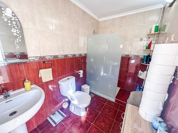 Image No.44-5 Bed Villa for sale