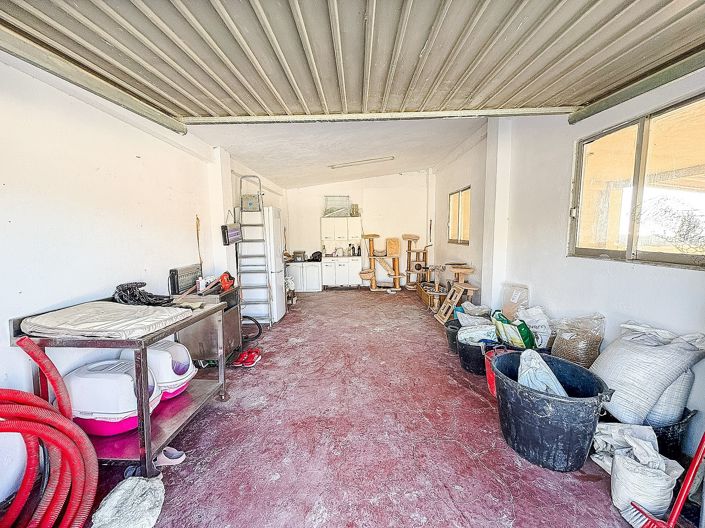 Image No.48-5 Bed Villa for sale