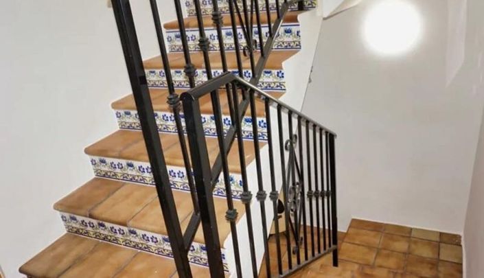 Image No.21-3 Bed Townhouse for sale