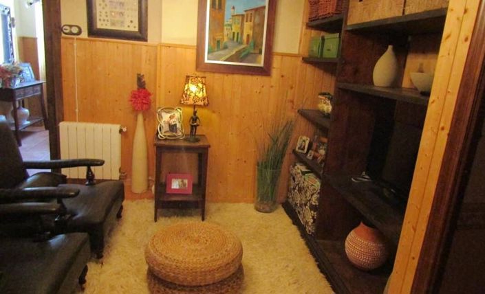 Image No.15-6 Bed Country House for sale