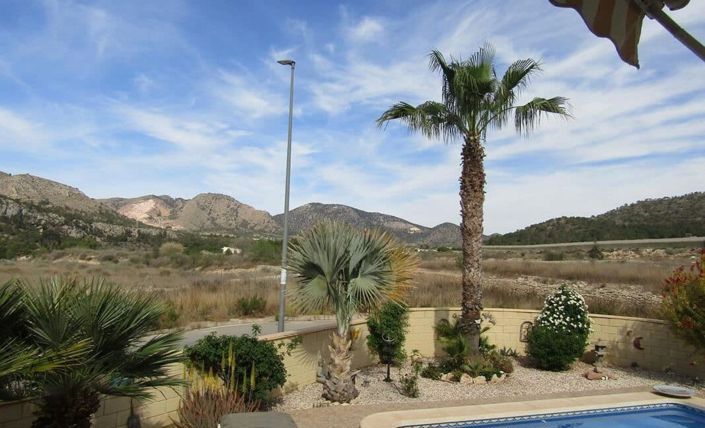 Image No.8-4 Bed Villa for sale