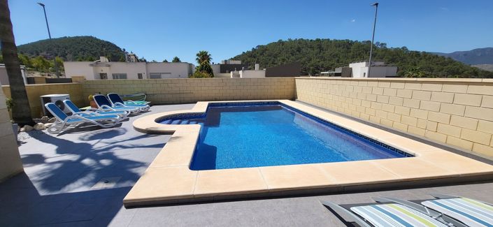 Image No.19-4 Bed Villa for sale