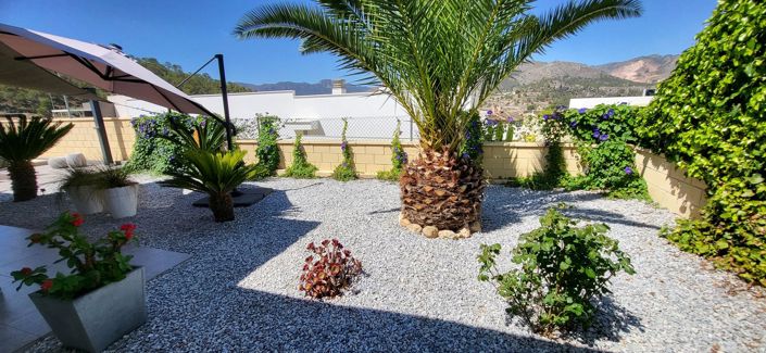 Image No.4-4 Bed Villa for sale