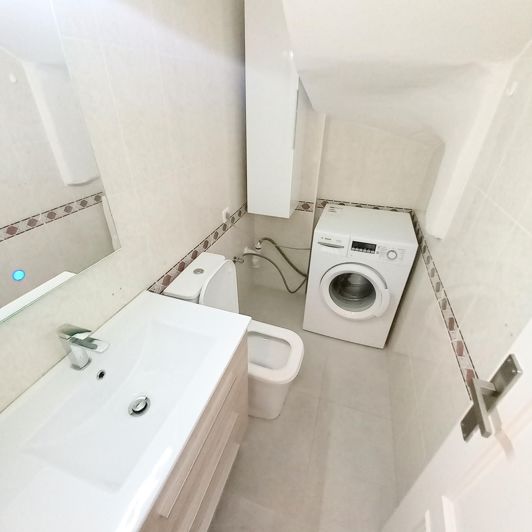 Image No.17-2 Bed Townhouse for sale