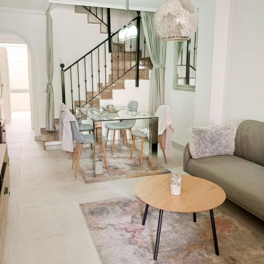 Image No.2-2 Bed Townhouse for sale