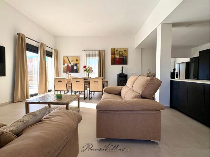 Image No.15-4 Bed Villa for sale