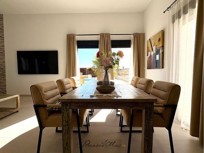 Image No.18-4 Bed Villa for sale