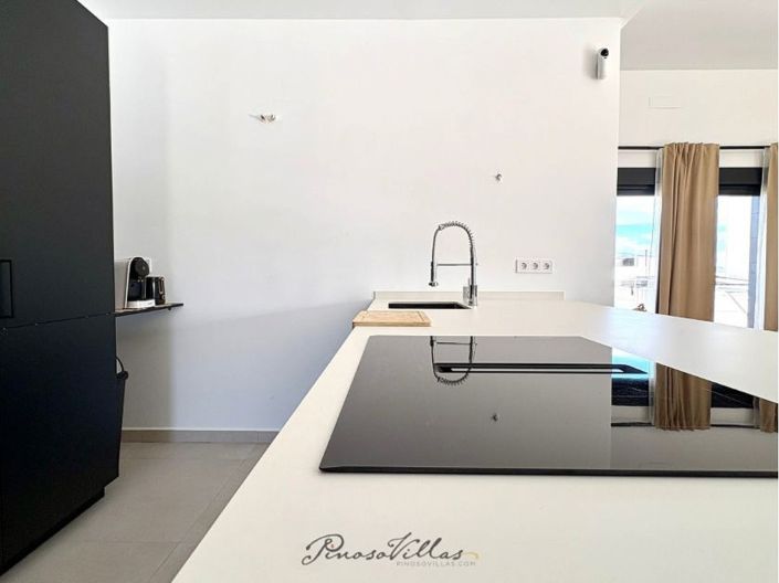 Image No.21-4 Bed Villa for sale