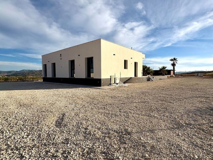 Image No.8-4 Bed Villa for sale